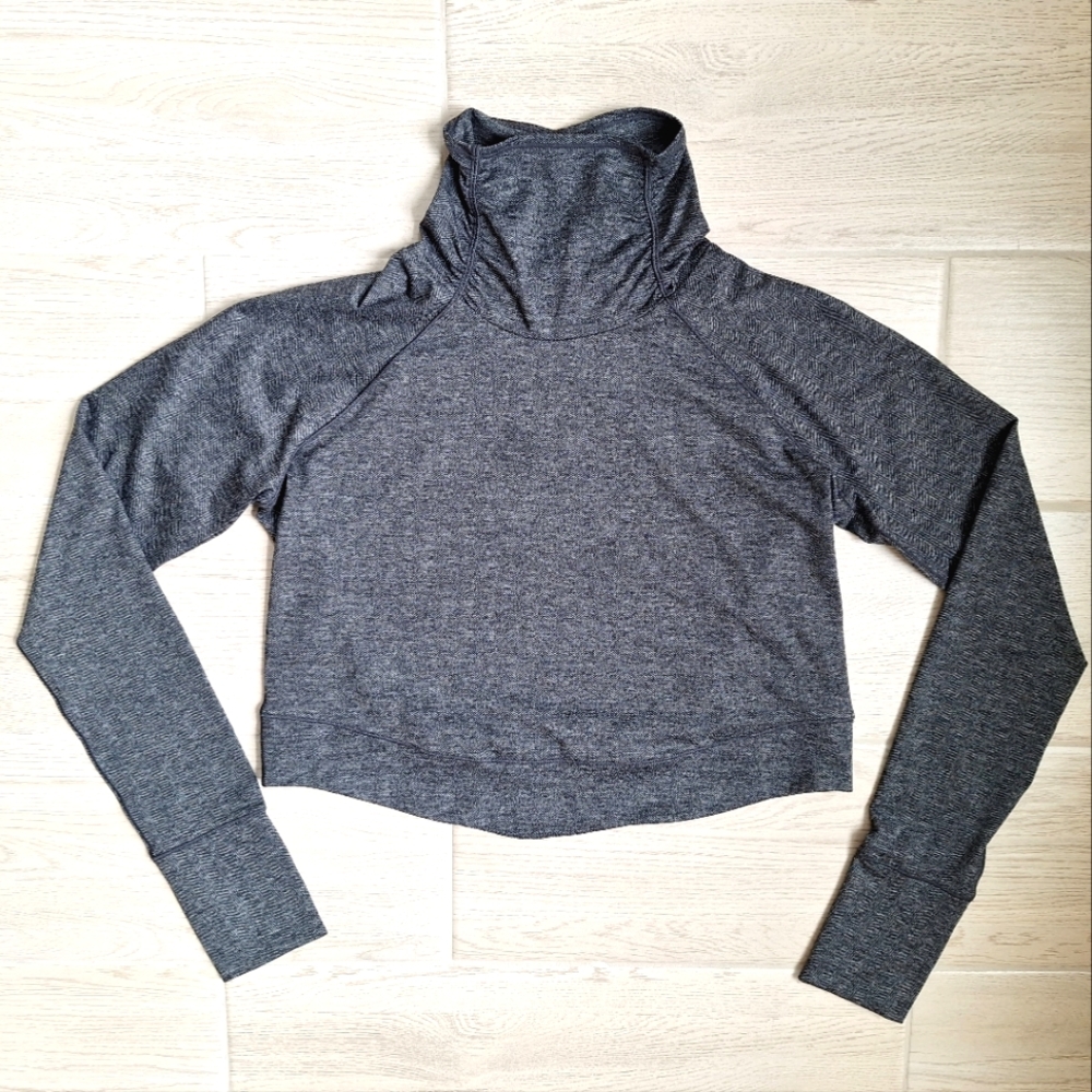 Prana Zandra Cropped Long Sleeve Funnel Neck Gray Heathered LS shirt - Large